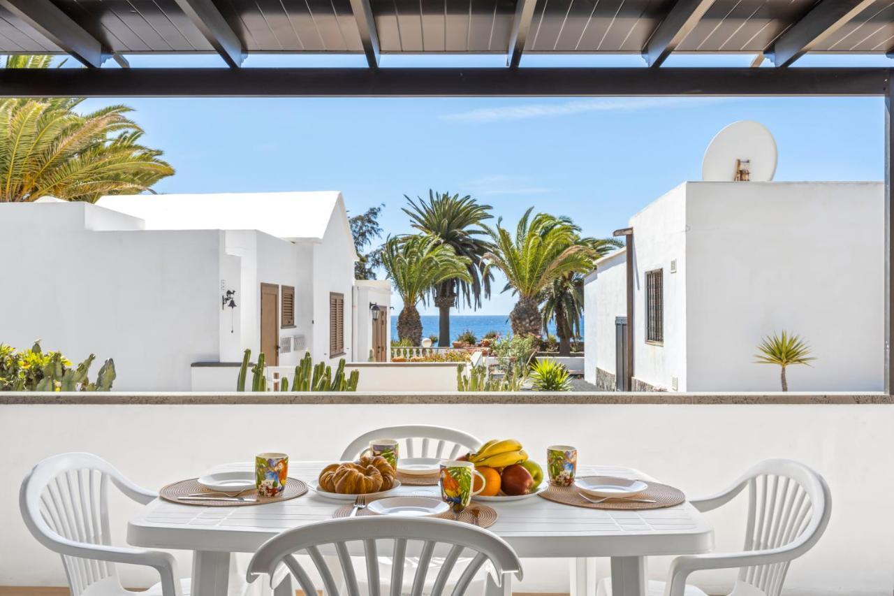 Home2Book Design House Bastian Beach Costa Teguise Kültér fotó
